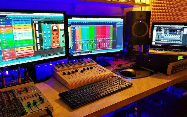 Universal Audio Apollo 16